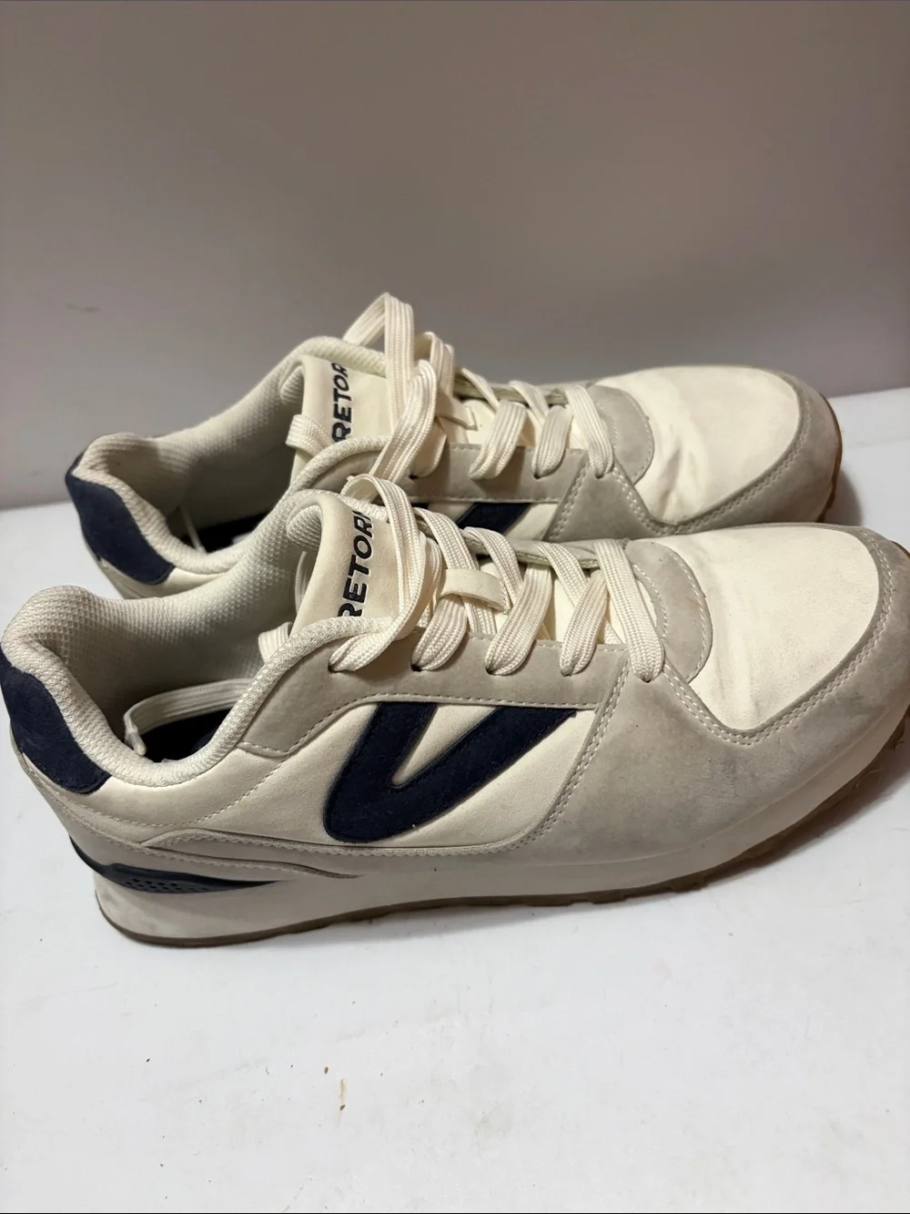 Tretorn Lillian White Navy Retro Comfort Sneakers Sz 9 Women